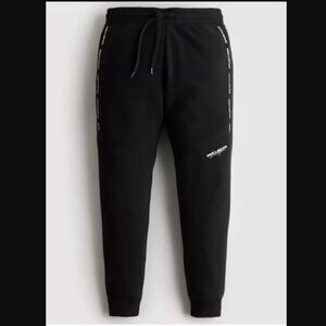 BLACK HOLLISTER MEN'S FLEECE LOGO TAPE JOGGERS - SIZE XS